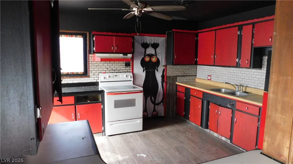 1147 15th, Las Vegas, NV 89104