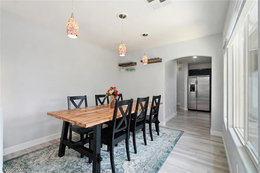 6597 Roundstone Bog, Las Vegas, NV 89139