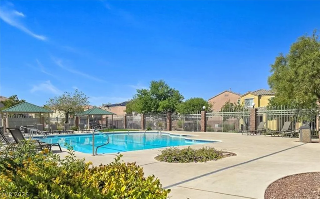 6597 Roundstone Bog, Las Vegas, NV 89139