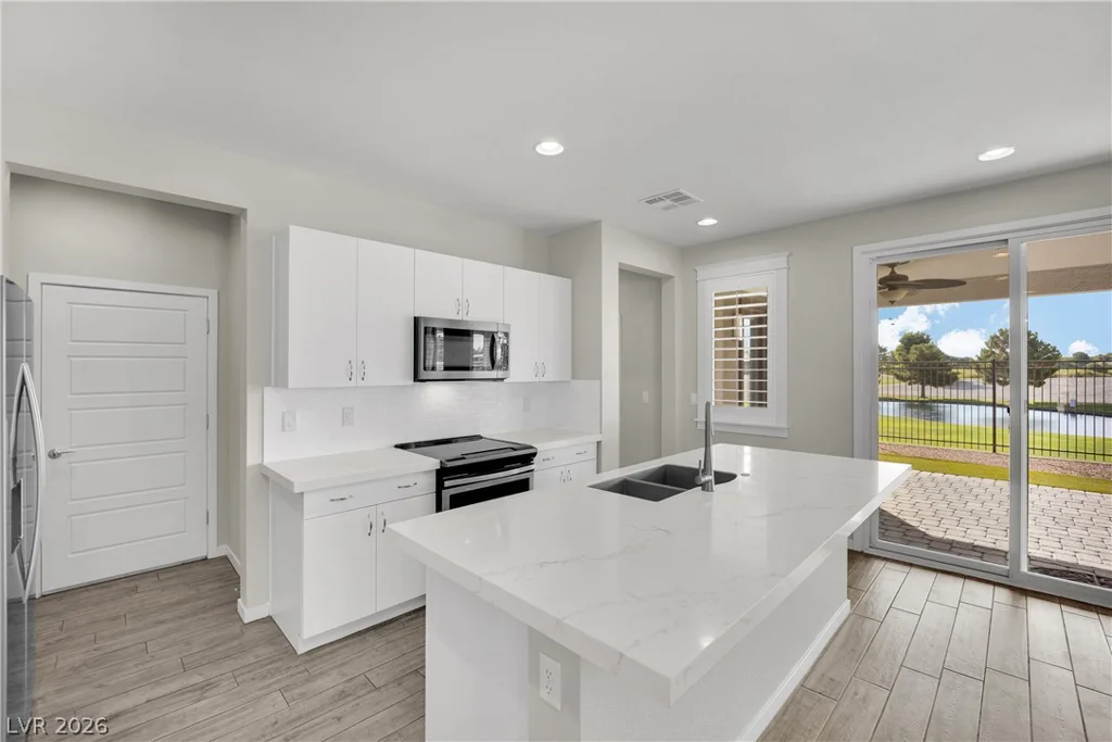 4787 Beacon Ridge, Pahrump, NV 89061