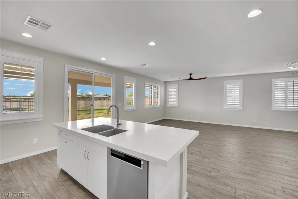 4787 Beacon Ridge, Pahrump, NV 89061