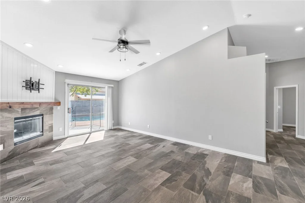 5308 Dana Springs, Las Vegas, NV 89130