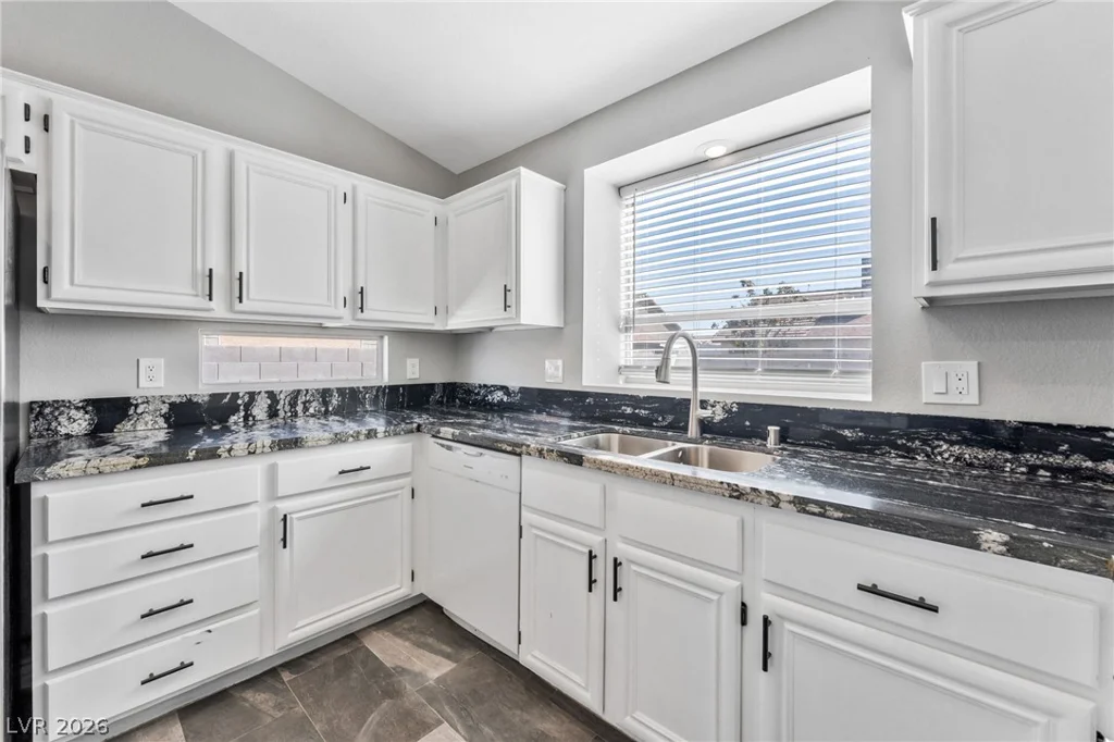 5308 Dana Springs, Las Vegas, NV 89130