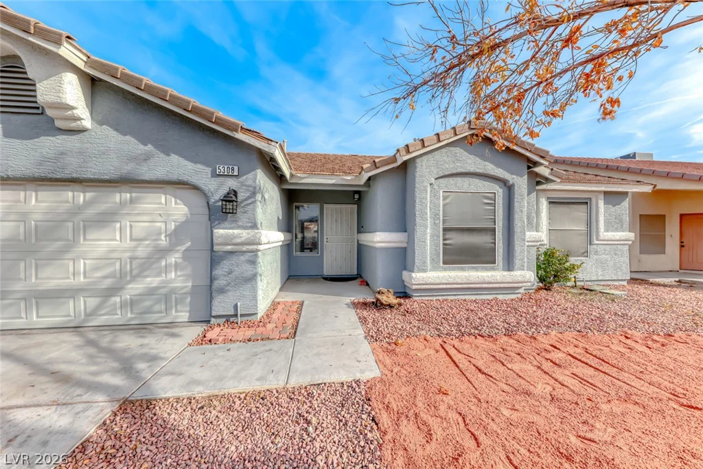 5308 Dana Springs, Las Vegas, NV 89130