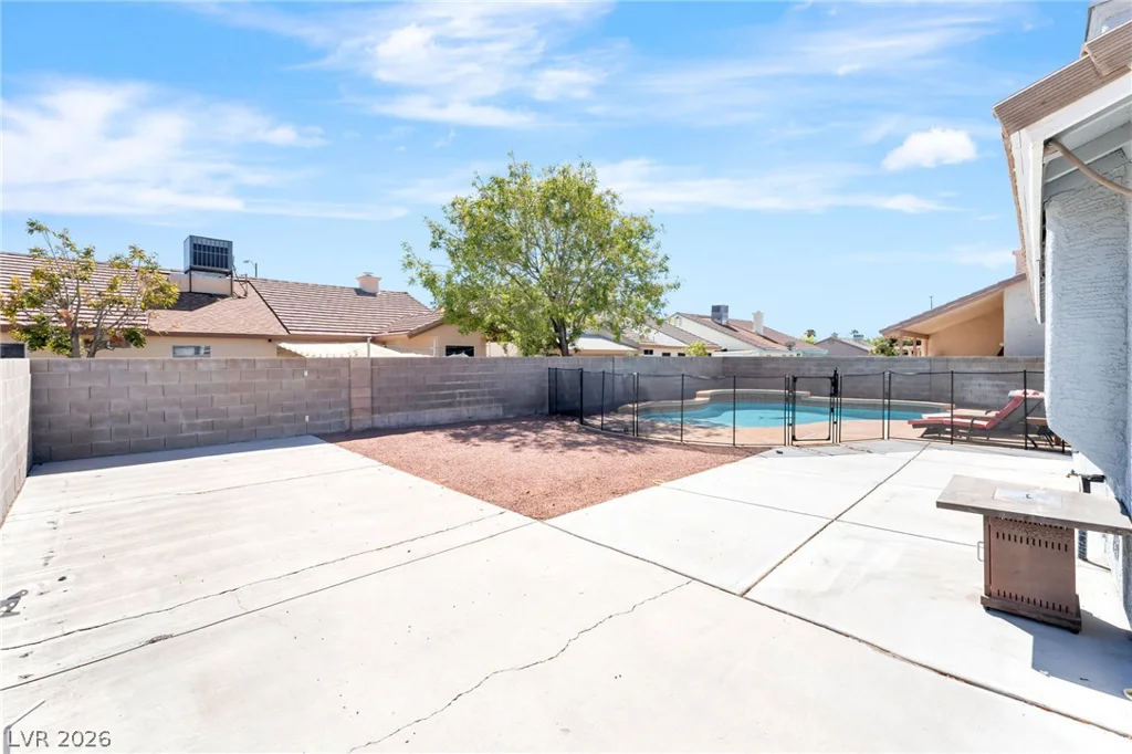 5308 Dana Springs, Las Vegas, NV 89130