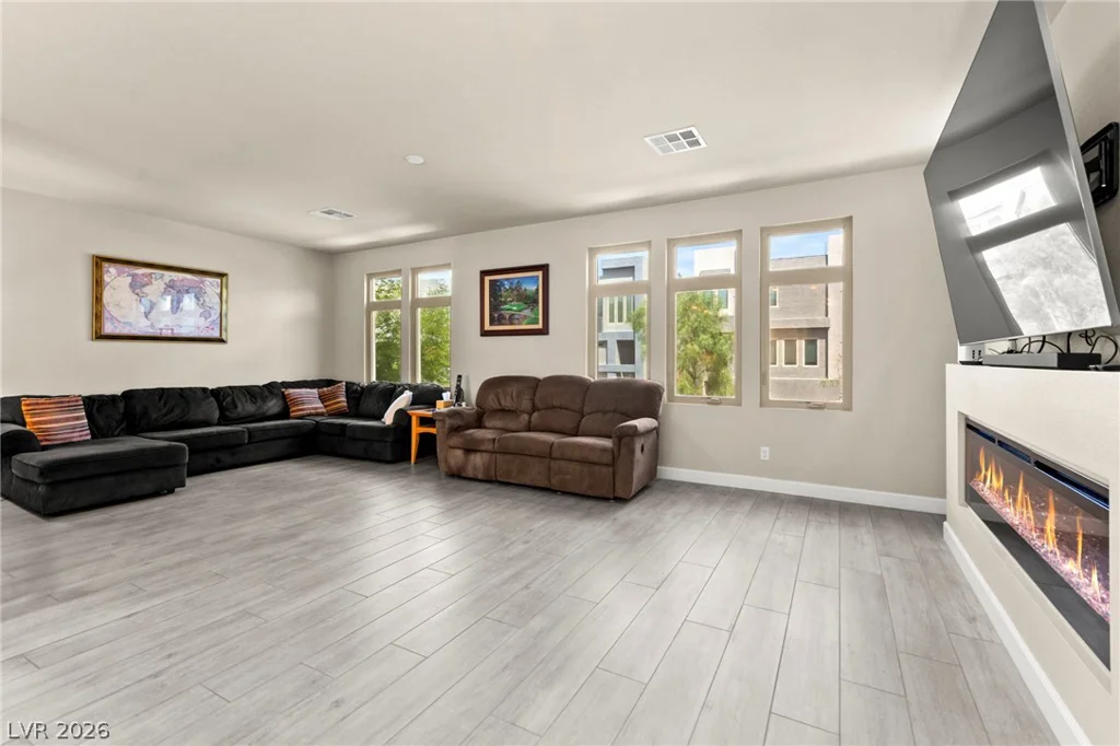 8145 Caldera Creek, Las Vegas, NV 89113