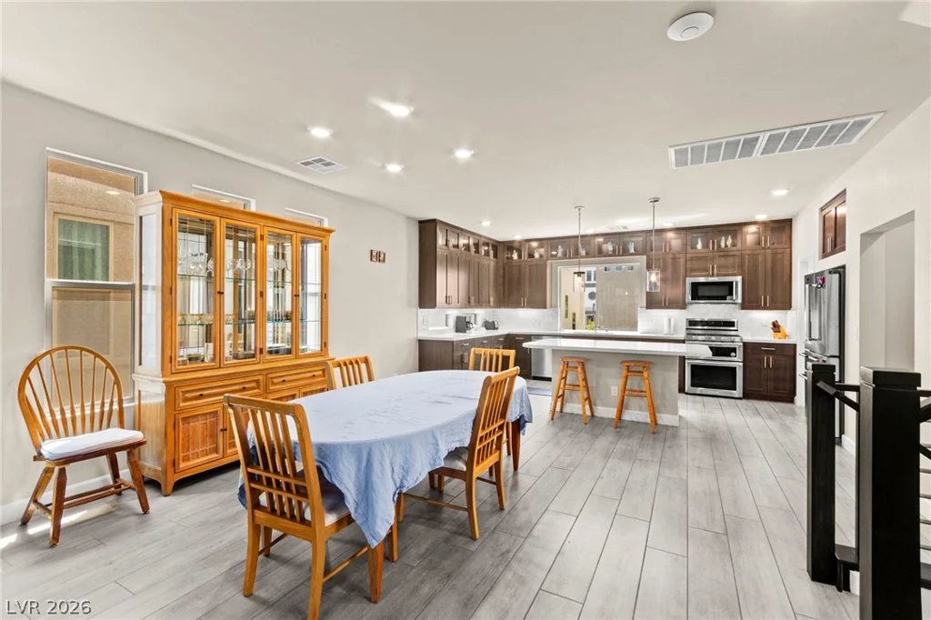 8145 Caldera Creek, Las Vegas, NV 89113