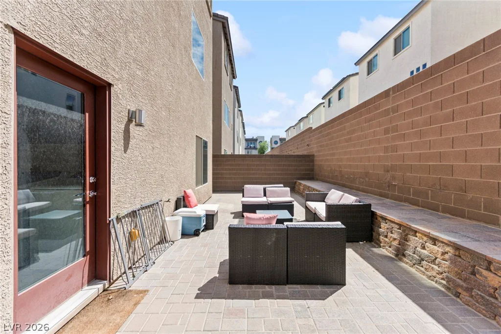 8145 Caldera Creek, Las Vegas, NV 89113