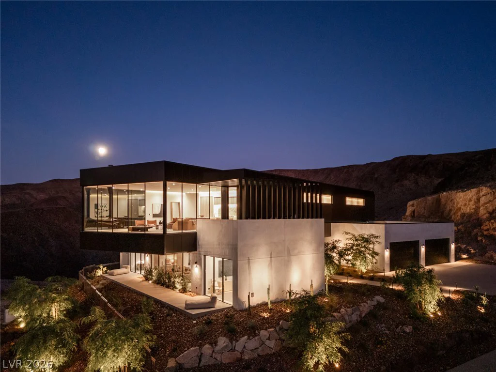 11 Chisel Crest, Henderson, NV 89012