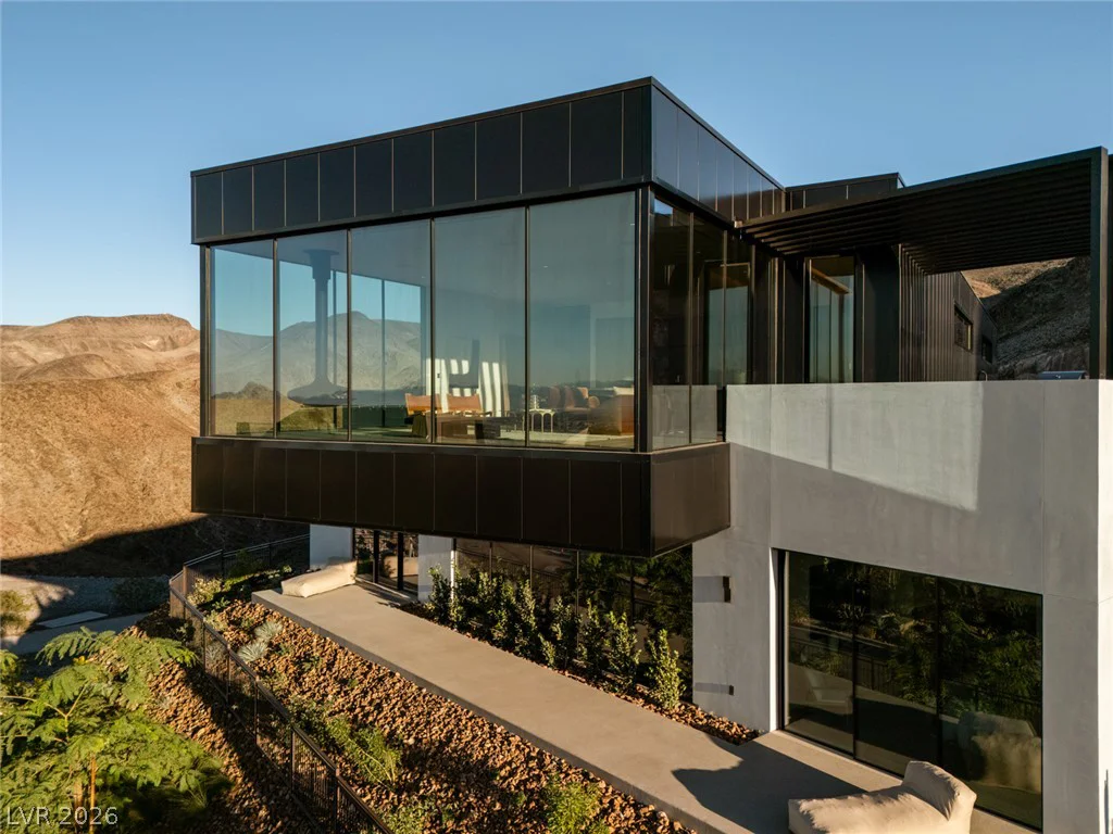 11 Chisel Crest, Henderson, NV 89012