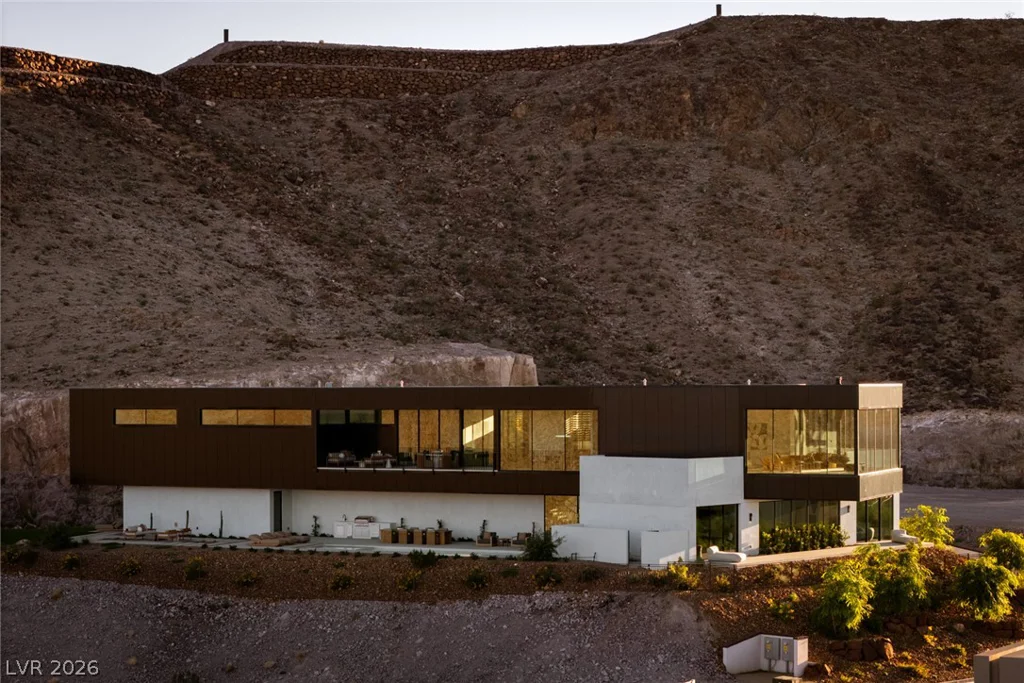 11 Chisel Crest, Henderson, NV 89012