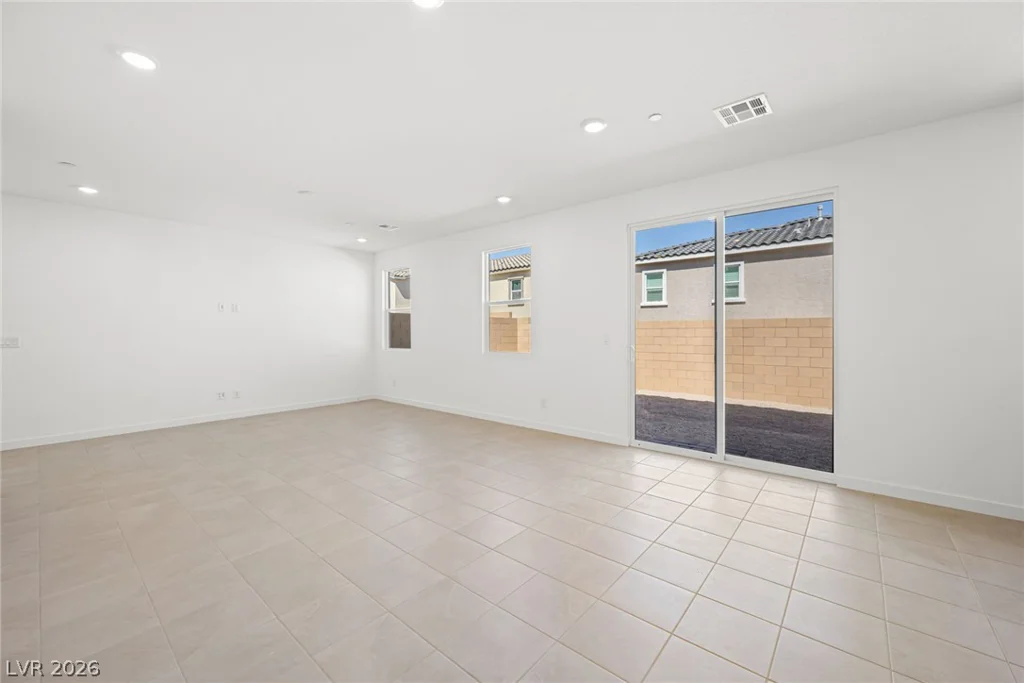 10764 Birch Meadows, Las Vegas, NV 89166