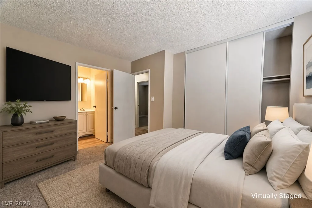 4610 Pioneer, Las Vegas, NV 89102