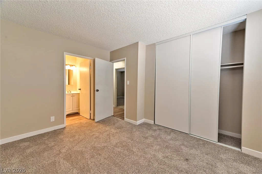 4610 Pioneer, Las Vegas, NV 89102
