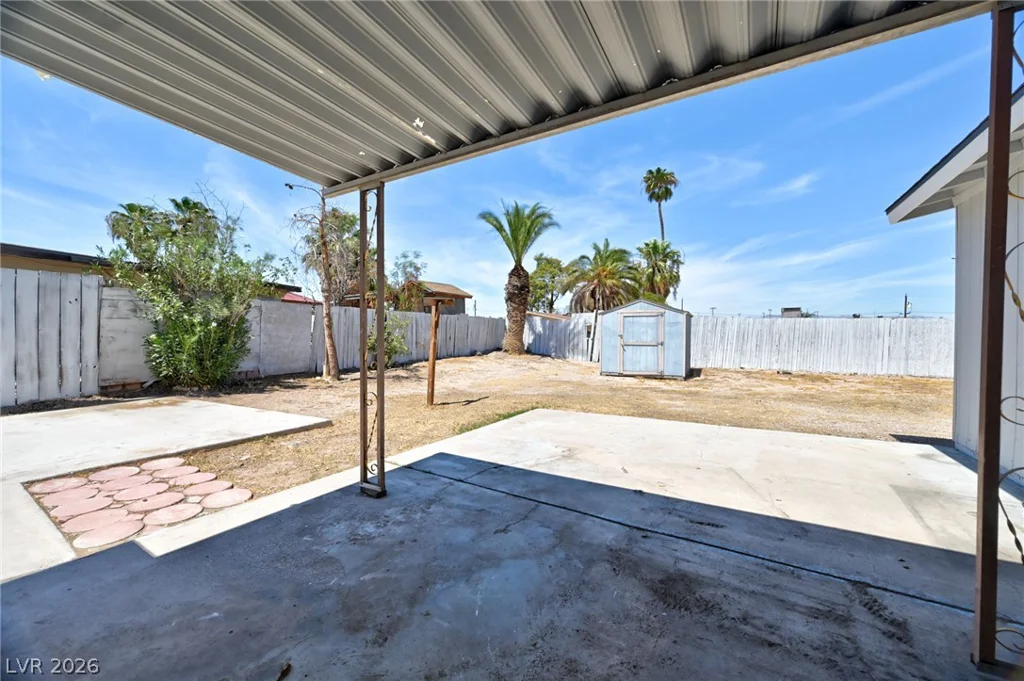 4610 Pioneer, Las Vegas, NV 89102