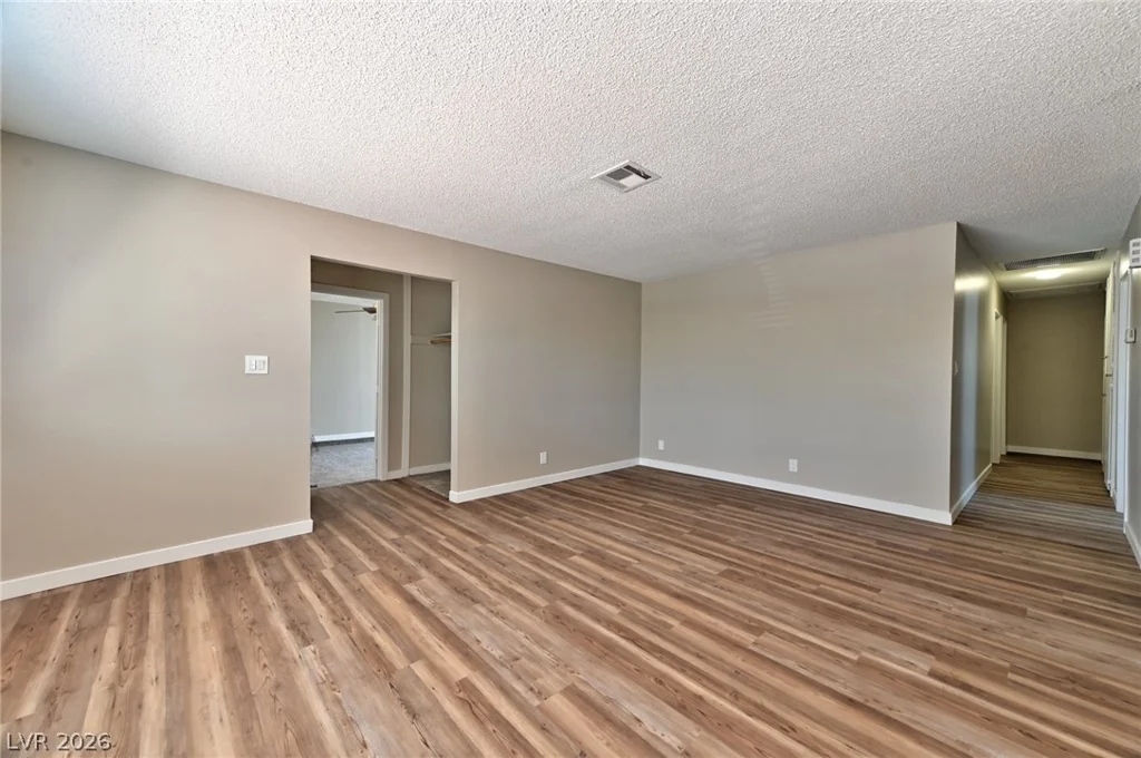 4610 Pioneer, Las Vegas, NV 89102