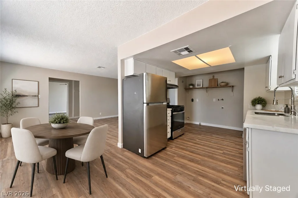 4610 Pioneer, Las Vegas, NV 89102