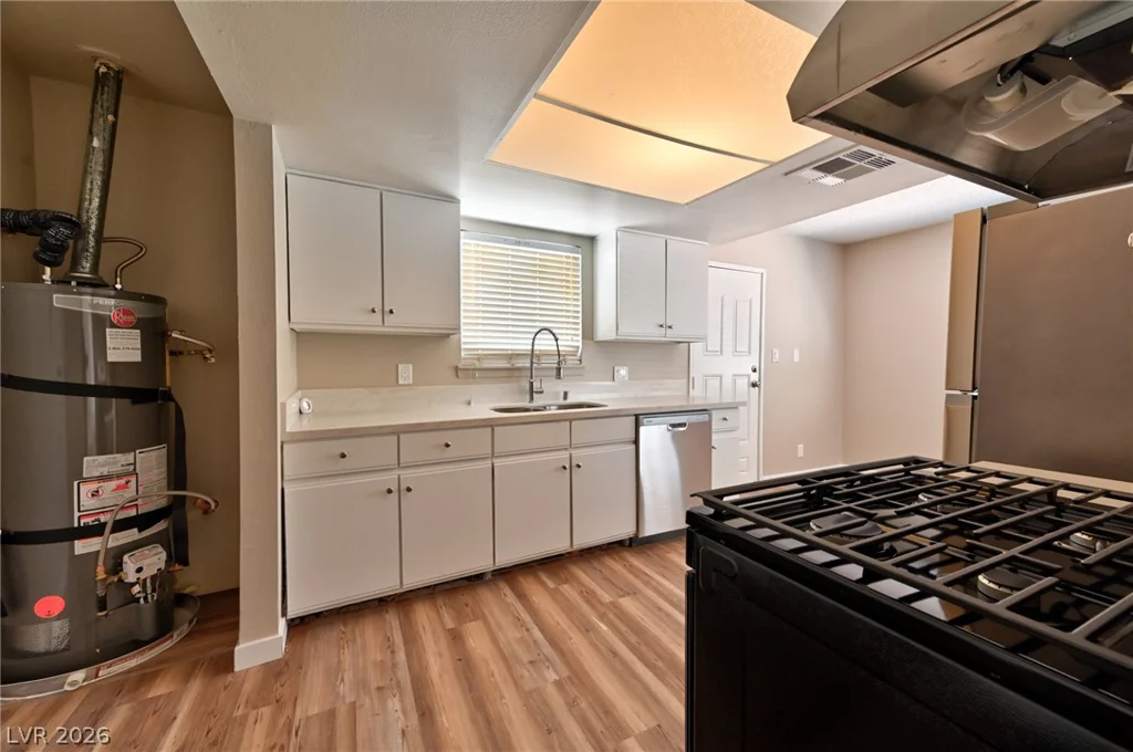 4610 Pioneer, Las Vegas, NV 89102