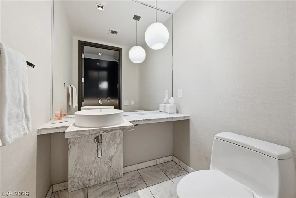 4381 Flamingo, Las Vegas, NV 89103