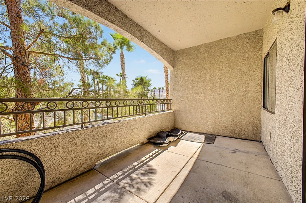 8250 Grand Canyon, Las Vegas, NV 89166