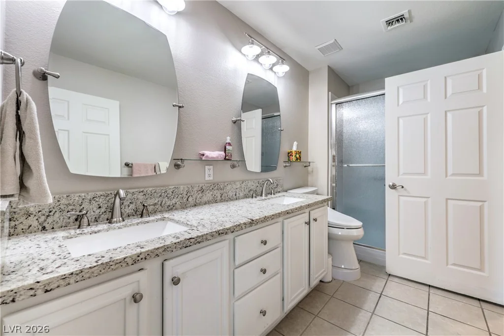 2764 Desert Crystal, Las Vegas, NV 89134