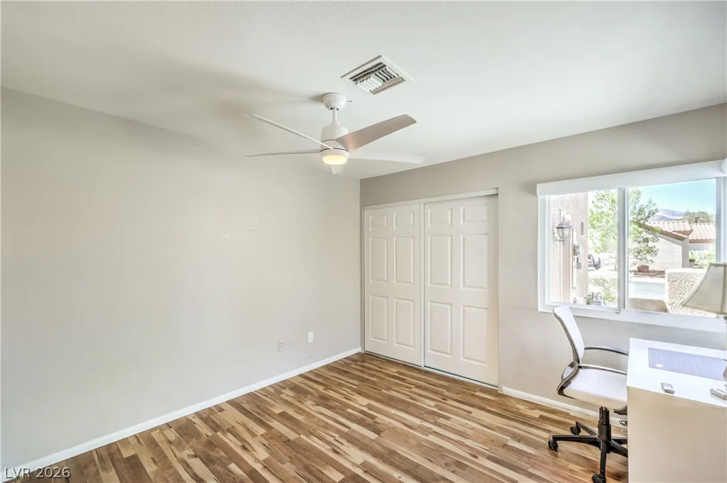2764 Desert Crystal, Las Vegas, NV 89134