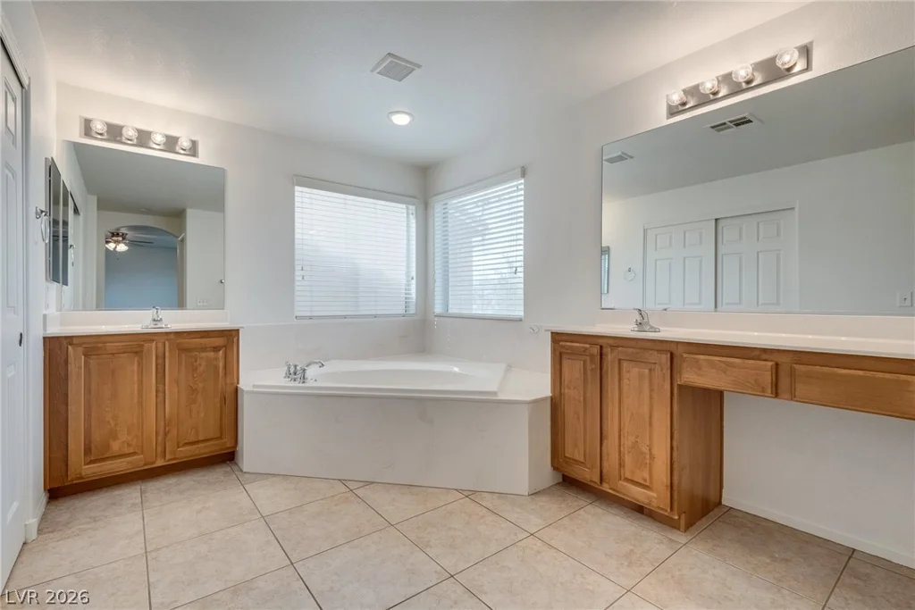 9360 Netherfield, Las Vegas, NV 89178