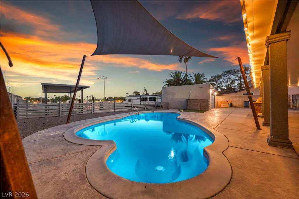 5505 Avenida Vaquero, Las Vegas, NV 89108