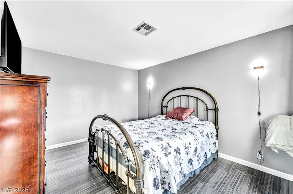 5505 Avenida Vaquero, Las Vegas, NV 89108