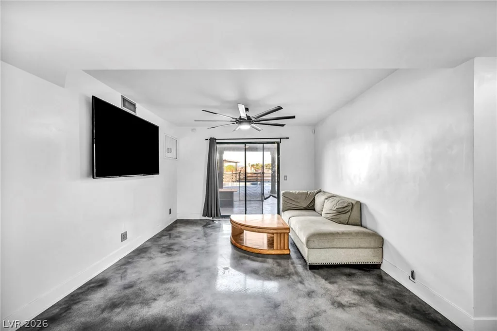5505 Avenida Vaquero, Las Vegas, NV 89108