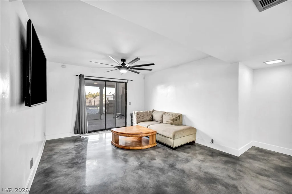 5505 Avenida Vaquero, Las Vegas, NV 89108