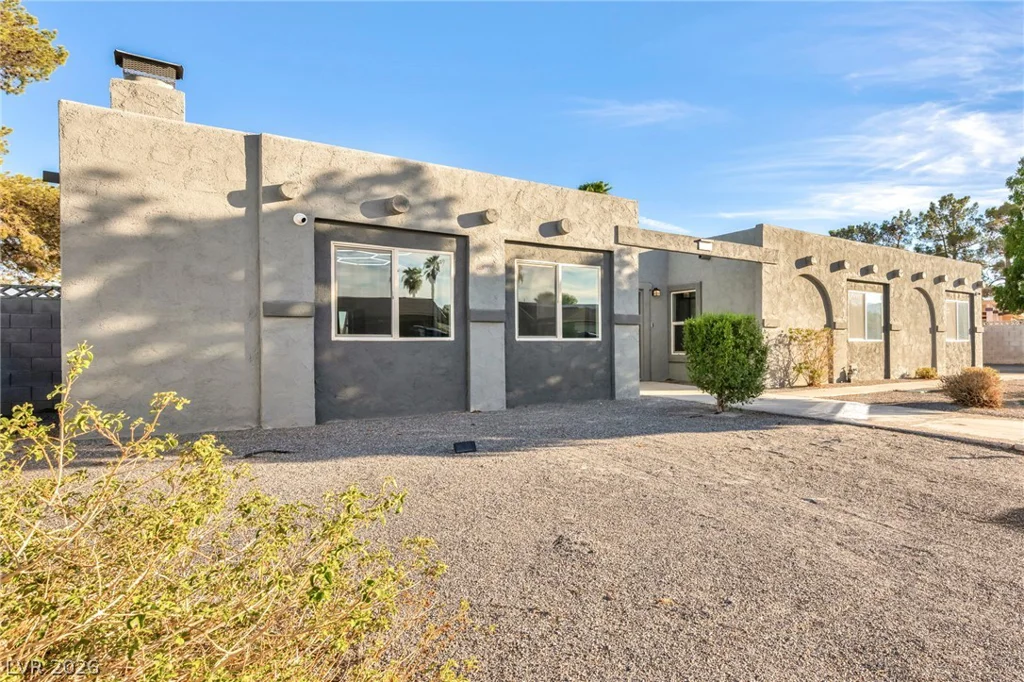 5505 Avenida Vaquero, Las Vegas, NV 89108