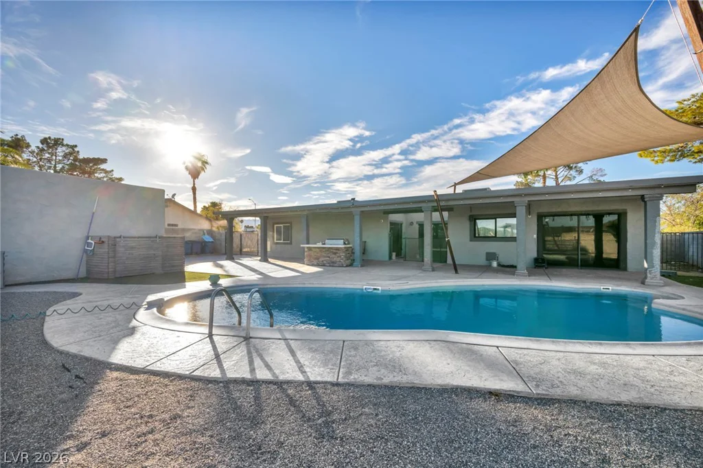 5505 Avenida Vaquero, Las Vegas, NV 89108