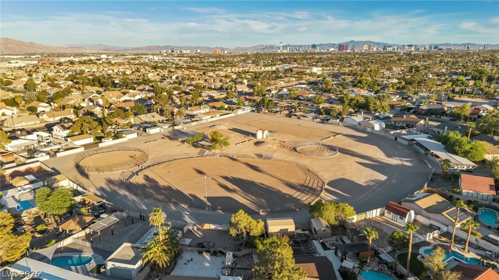 5505 Avenida Vaquero, Las Vegas, NV 89108