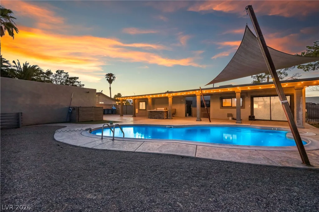 5505 Avenida Vaquero, Las Vegas, NV 89108