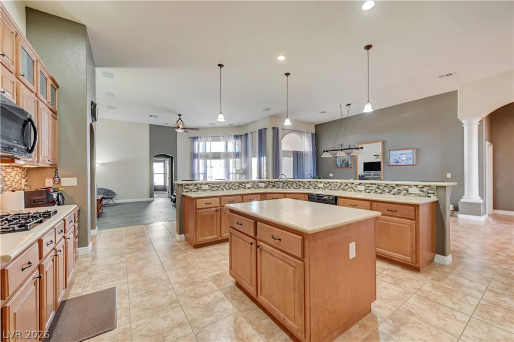 6404 Tigers Lair, Las Vegas, NV 89130