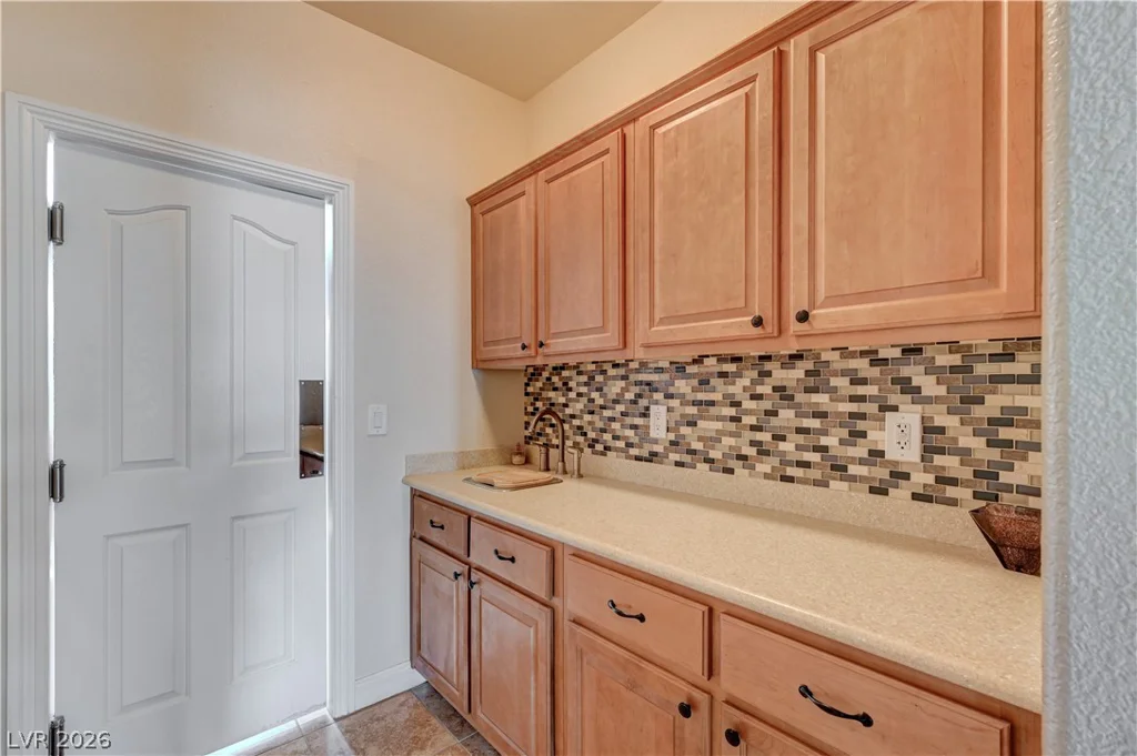 6404 Tigers Lair, Las Vegas, NV 89130