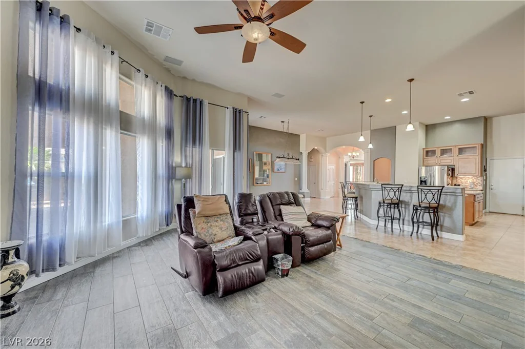 6404 Tigers Lair, Las Vegas, NV 89130