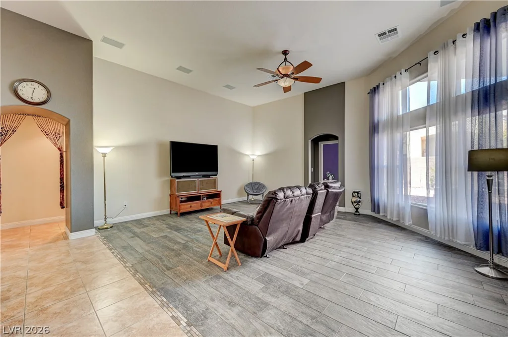 6404 Tigers Lair, Las Vegas, NV 89130