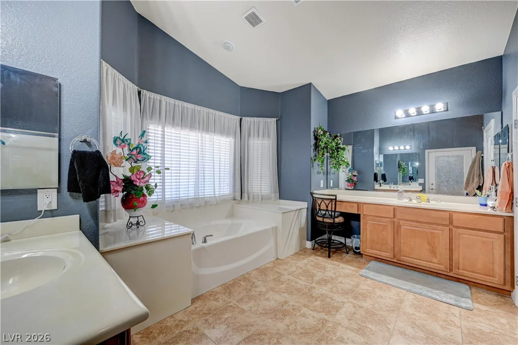 6404 Tigers Lair, Las Vegas, NV 89130