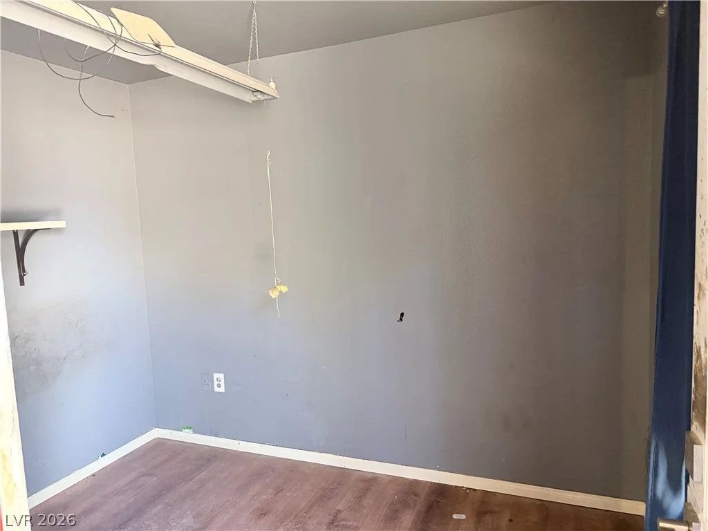 6230 Cajon, Pahrump, NV 89048