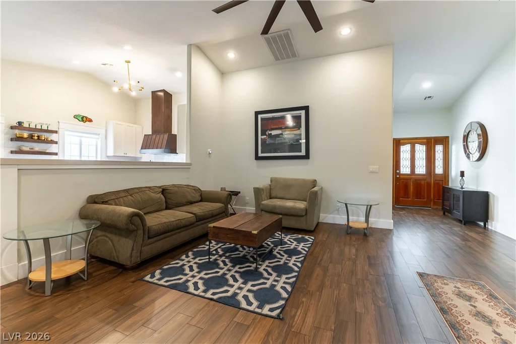 7245 Verde, Las Vegas, NV 89149