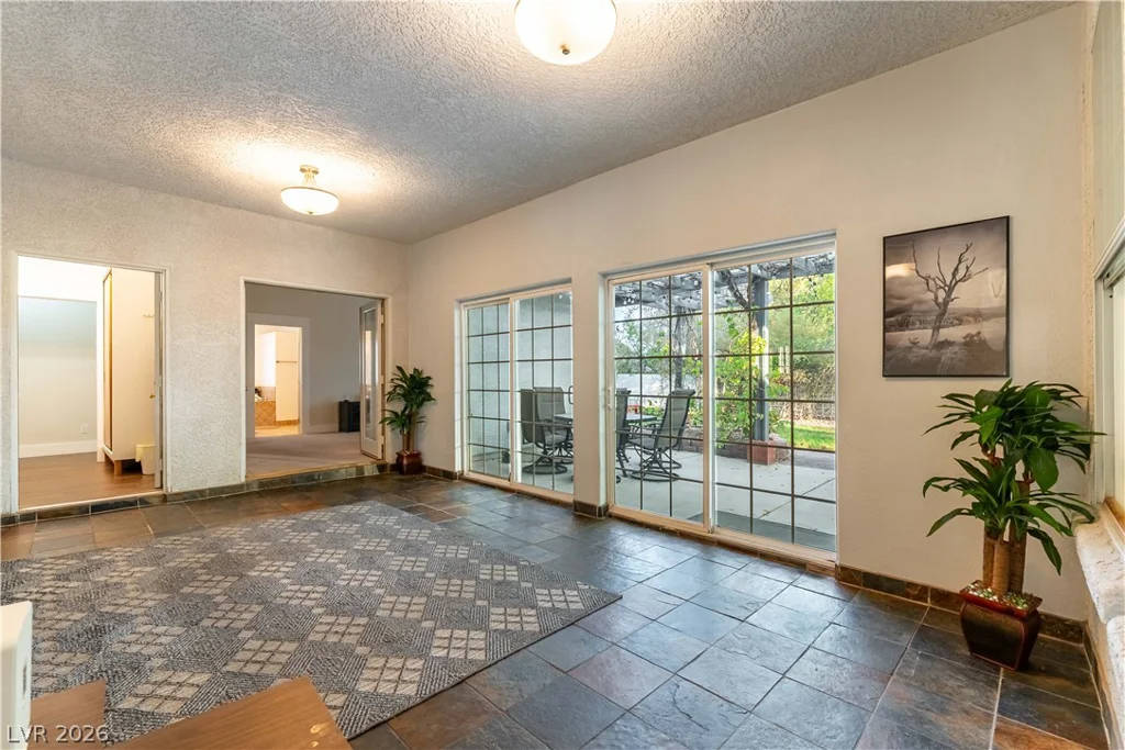 7245 Verde, Las Vegas, NV 89149