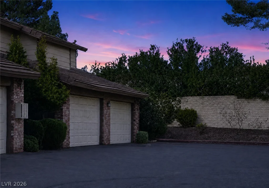 3449 Lorilou, Las Vegas, NV 89121