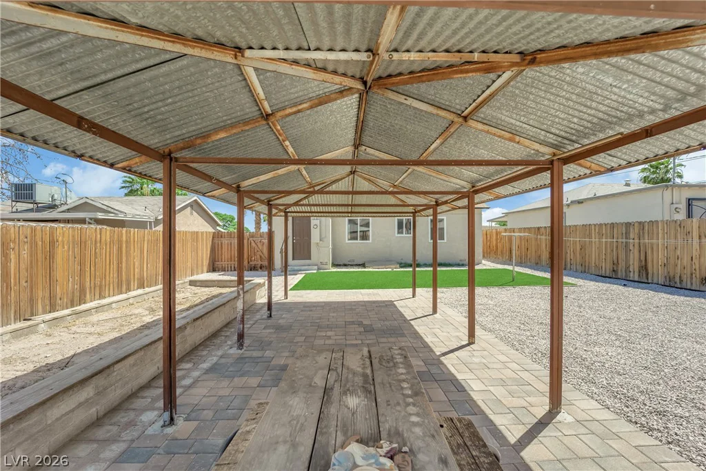433 10th, Las Vegas, NV 89101
