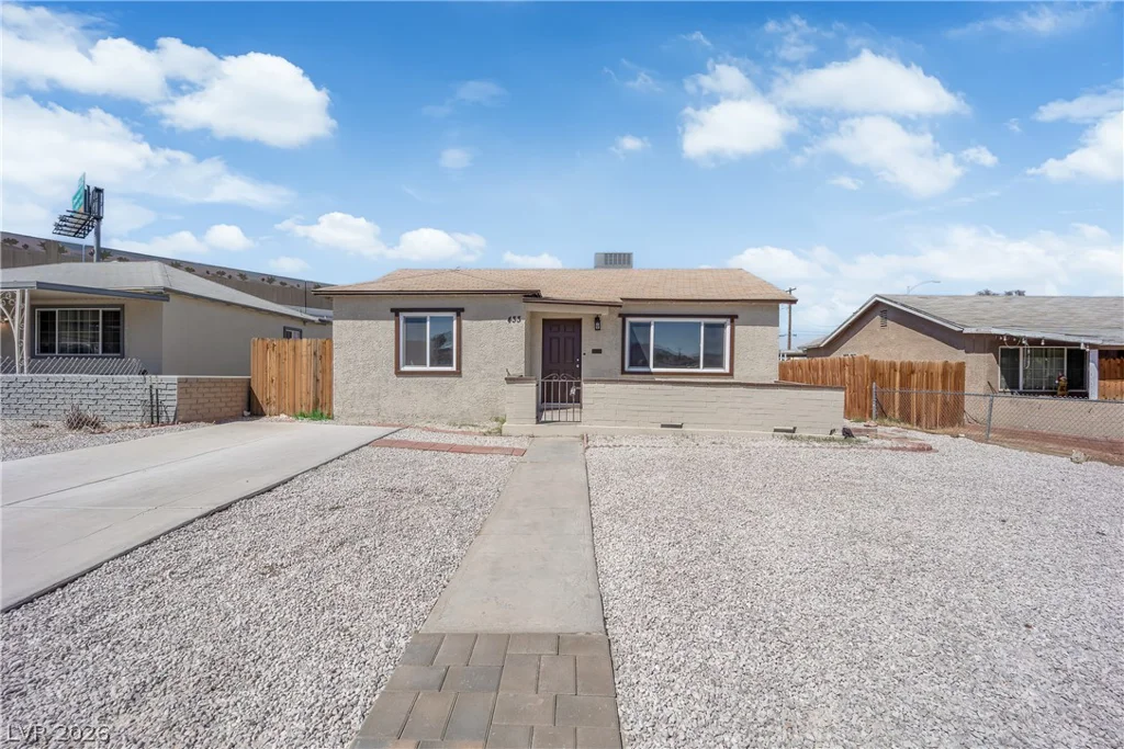 433 10th, Las Vegas, NV 89101