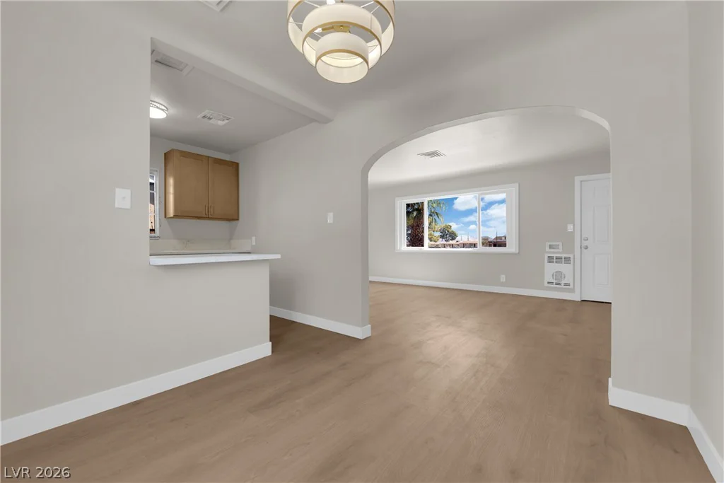 433 10th, Las Vegas, NV 89101