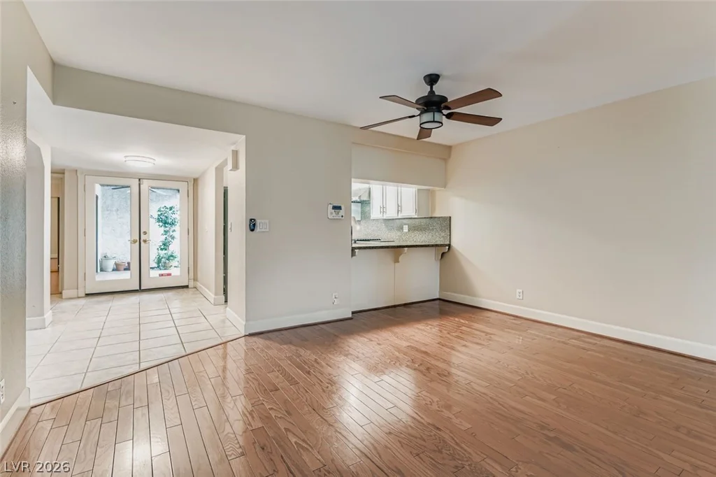 2543 Laconia, Las Vegas, NV 89121