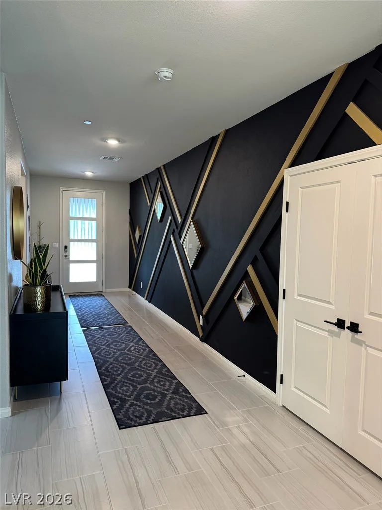 4058 Kibraney, North Las Vegas, NV 89084