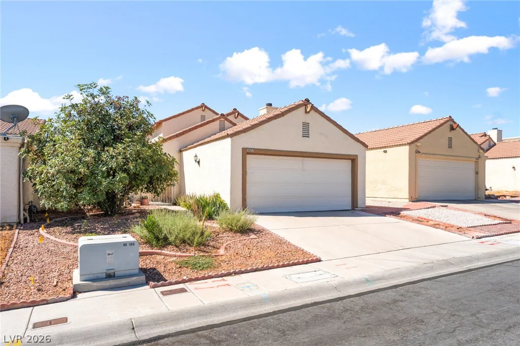 8241 Willeta, Las Vegas, NV 89145